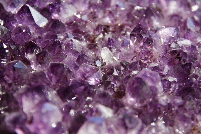 How to cleanse amethyst